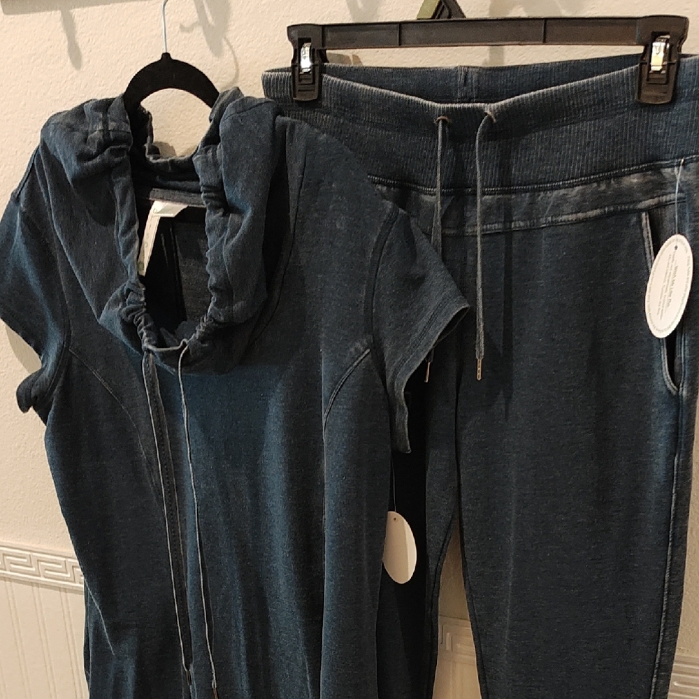 Women's Blue Jogger Set